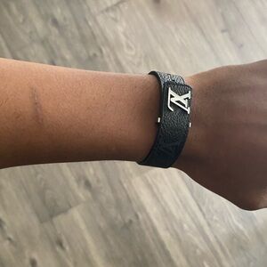 LV bracelet